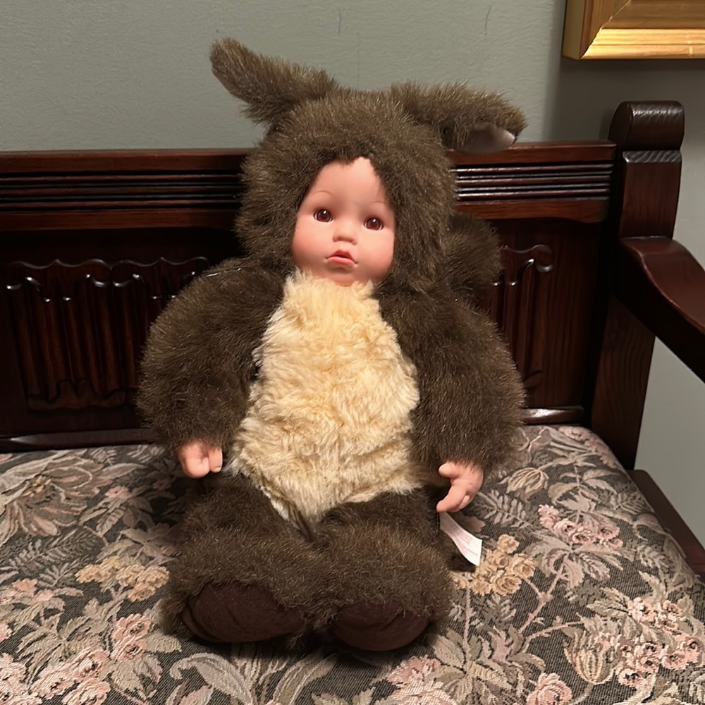 Anne Geddes baby squirrel. 15” tall.